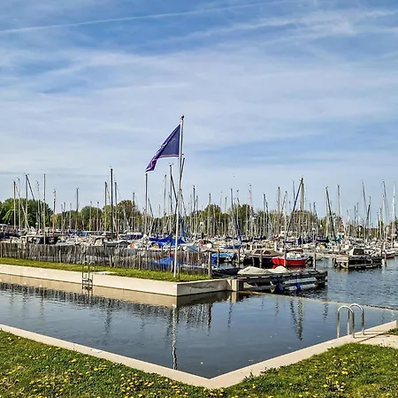 Stellenbosch Botel Naarden